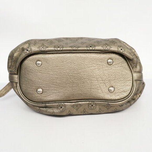 Louis Vuitton Mahina XS Shoulder Bag - Picture 3 of 10